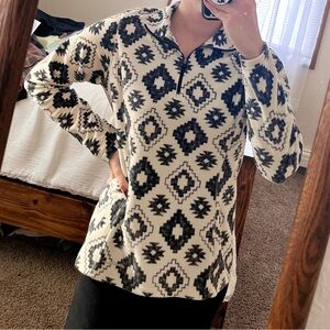 Eddie Bauer Black and White Geometric Sweatshirt